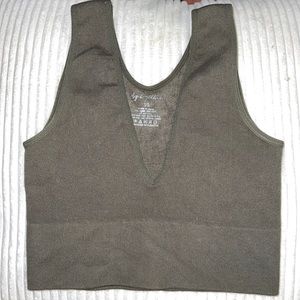 low v neck tank